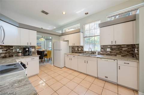 2656 River Reach Dr, Naples FL - photo 7 of 28