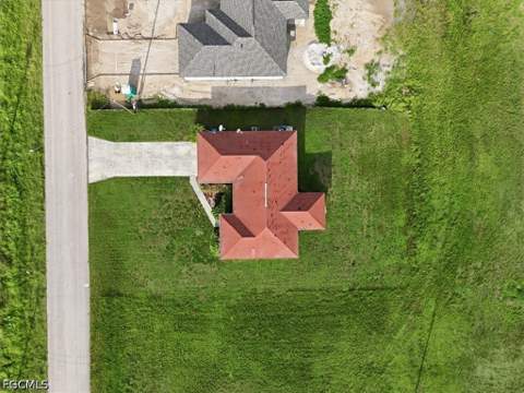 422 NW 11th Ter, Cape Coral FL - photo 8 of 25