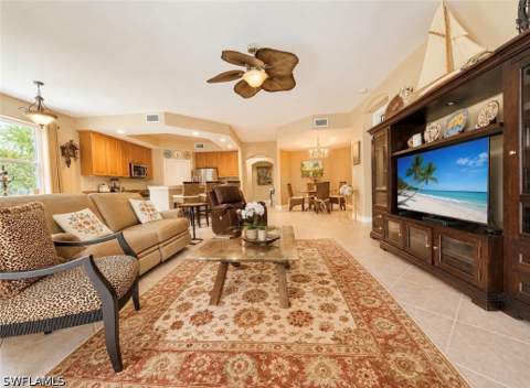 1277 Rialto Way 102, Naples FL - photo 12 of 37