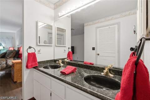 2378 River Reach Dr, Naples FL - photo 18 of 47