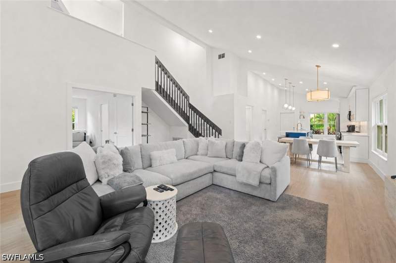 3 bedroom SingleFamilyResidence at 4775 Europa Dr, Corinthian Gardens At World, Naples — photo 5