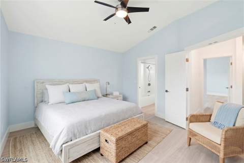 4775 Europa Dr, Naples FL - photo 8 of 43
