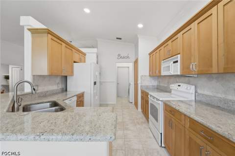 14846 Crescent Cove Dr, Fort Myers FL - photo 14 of 47