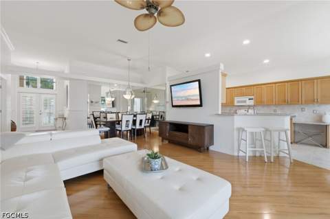 14846 Crescent Cove Dr, Fort Myers FL - photo 6 of 47