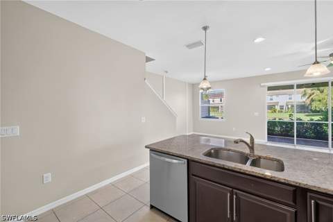4078 Wilmont Pl, Fort Myers FL - photo 11 of 40
