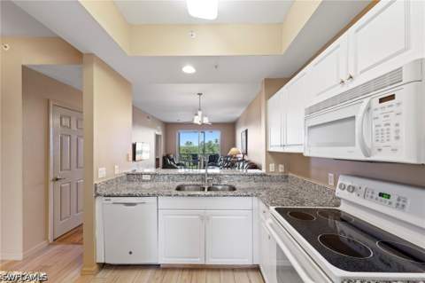 14511 Legends Blvd N 306, Fort Myers FL - photo 13 of 48
