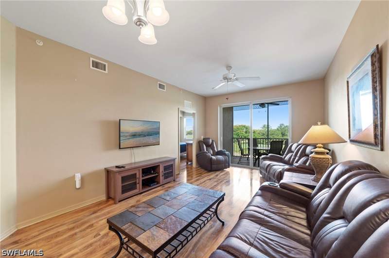 2 bedroom Condominium at 14511 Legends Blvd N 306, Longhurst I, Fort Myers — photo 2