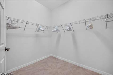 12051 Santaluz Dr 201, Fort Myers FL - photo 18 of 39