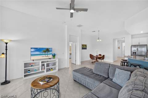 12051 Santaluz Dr 201, Fort Myers FL - photo 6 of 39