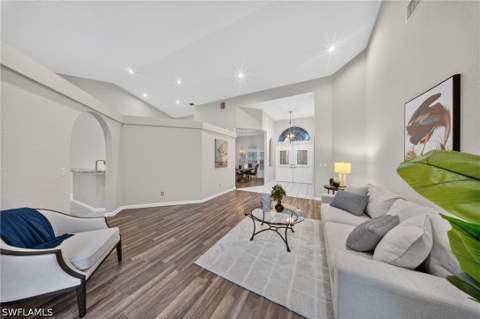 2628 White Cedar Ln, Naples FL - photo 16 of 45