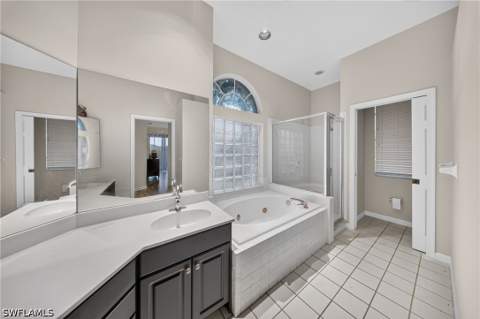 2628 White Cedar Ln, Naples FL - photo 9 of 45