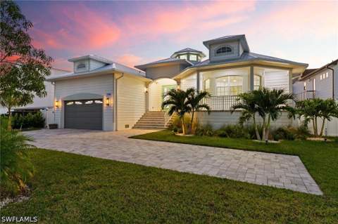 1794 Holiday Ln, Naples FL - photo 6 of 45