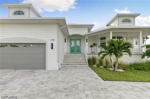 1794 Holiday Ln, Naples FL - photo 8 of 45