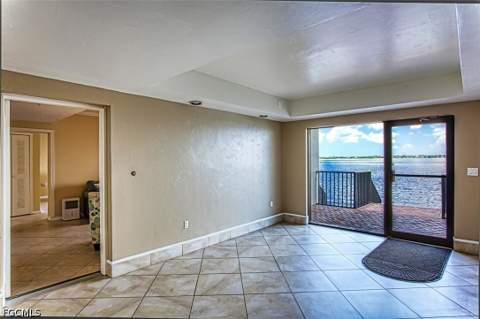 1900 Virginia Ave 102, Fort Myers FL - photo 11 of 41