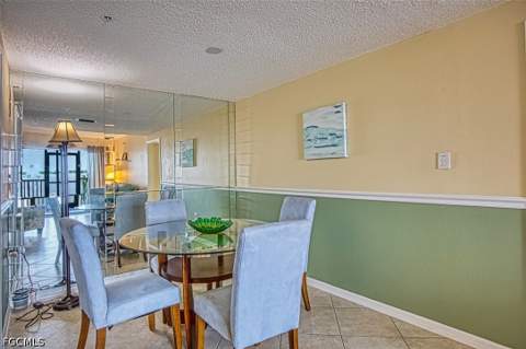 1900 Virginia Ave 102, Fort Myers FL - photo 13 of 41