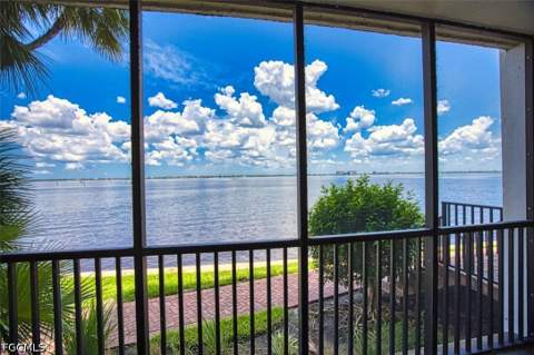 1900 Virginia Ave 102, Fort Myers FL - photo 19 of 41