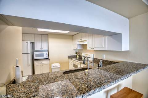 1900 Virginia Ave 102, Fort Myers FL - photo 21 of 41