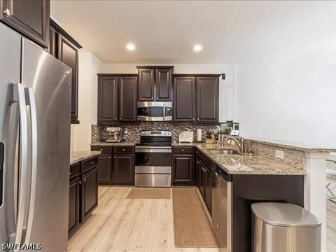 15286 Summit Place Cir 175, Naples FL - photo 6 of 44