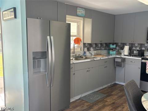 2012 S Olga Dr, Fort Myers FL - photo 6 of 22