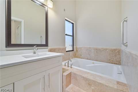 17623 Marco Island Ln, Fort Myers FL - photo 20 of 24