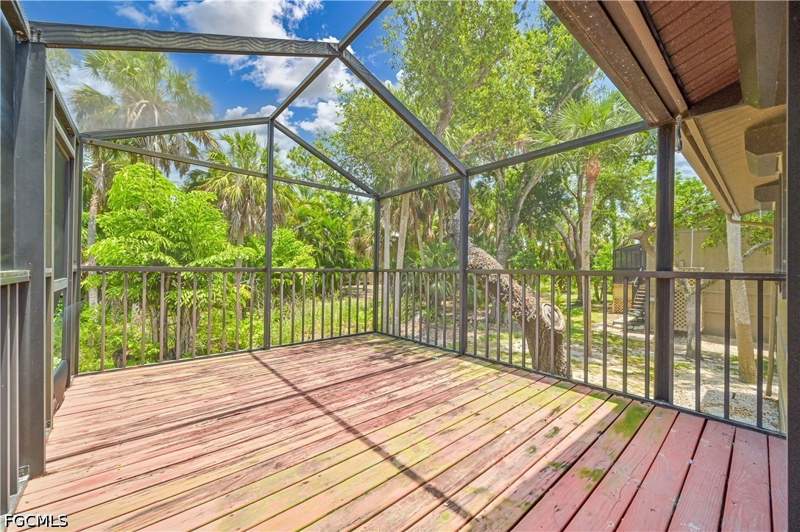 3 bedroom Attached at 17623 Marco Island Ln, Island Park Village, Fort Myers — photo 4