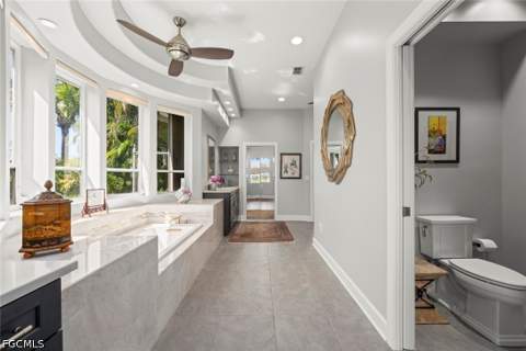 8301 Glenfinnan Cir, Fort Myers FL - photo 13 of 50