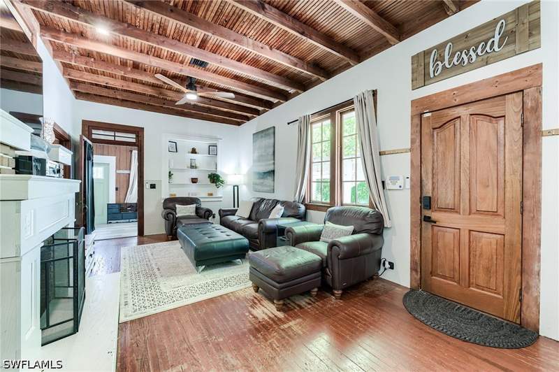 4 bedroom SingleFamilyResidence at 10811 Dean St, Bonita Farms, Bonita Springs — photo 3