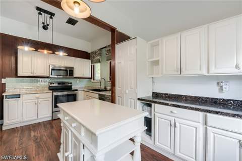 10811 Dean St, Bonita Springs FL - photo 8 of 40