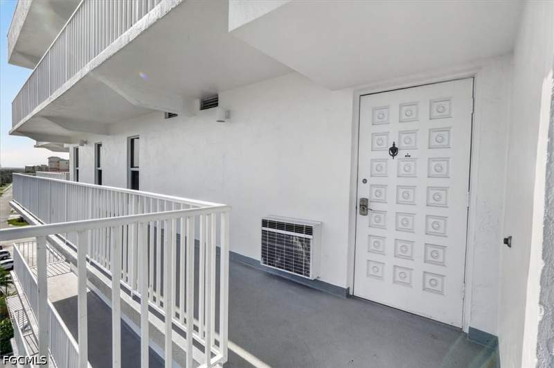 2 bedroom Condominium at 7000 Estero Blvd 603, Island Reef Club, Fort Myers Beach — photo 5