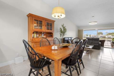 905 New Waterford Dr 204, Naples FL - photo 11 of 33