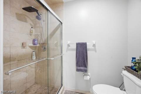 905 New Waterford Dr 204, Naples FL - photo 18 of 33