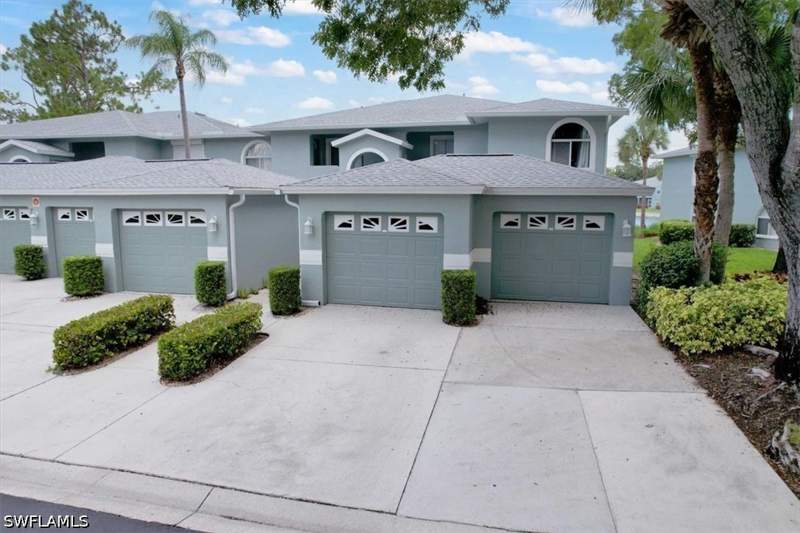 3 bedroom Condominium at 905 New Waterford Dr 204, New Waterford, Naples — photo 2