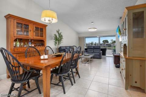 905 New Waterford Dr 204, Naples FL - photo 9 of 33