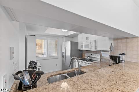 4110 Lorene Dr 106, Estero FL - photo 10 of 42