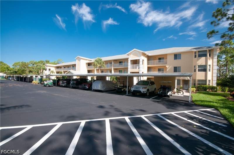 2 bedroom Condominium at 4110 Lorene Dr 106, Villages On Court Side, Estero — photo 2