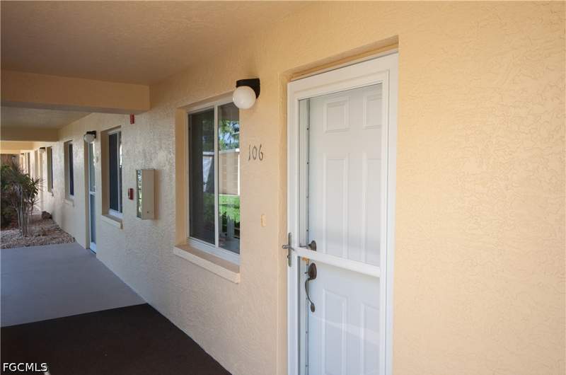 2 bedroom Condominium at 4110 Lorene Dr 106, Villages On Court Side, Estero — photo 4