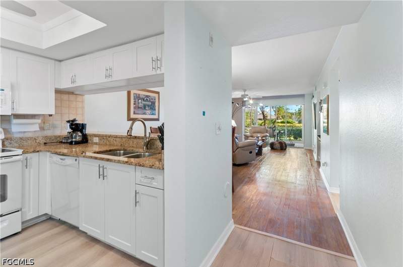 2 bedroom Condominium at 4110 Lorene Dr 106, Villages On Court Side, Estero — photo 5
