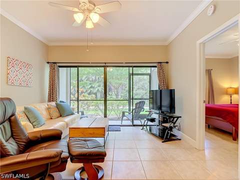 3323 Olympic Dr 716, Naples FL - photo 14 of 33