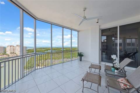 13675 Vanderbilt Dr 1105, Naples FL - photo 17 of 27