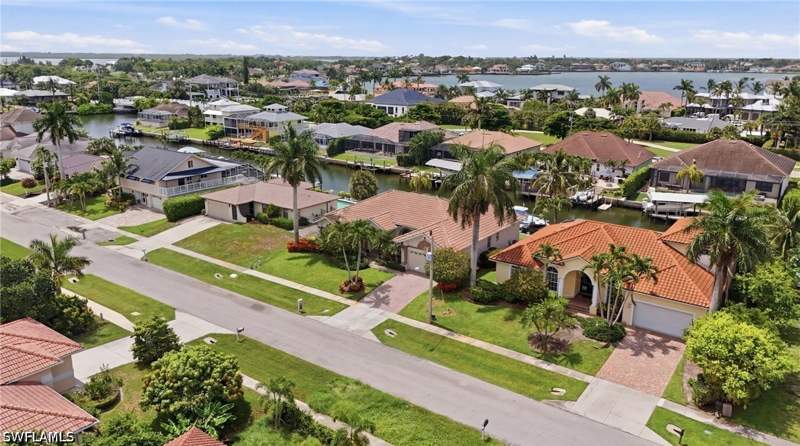 3 bedroom SingleFamilyResidence at 1621 Almeria CT, MARCO ISLAND, Marco Island — photo 3