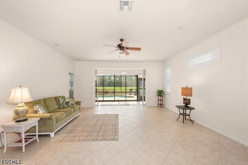 3 bedroom SingleFamilyResidence at 3454 Crosswater Dr, Magnolia Landing, North Fort Myers — photo 4