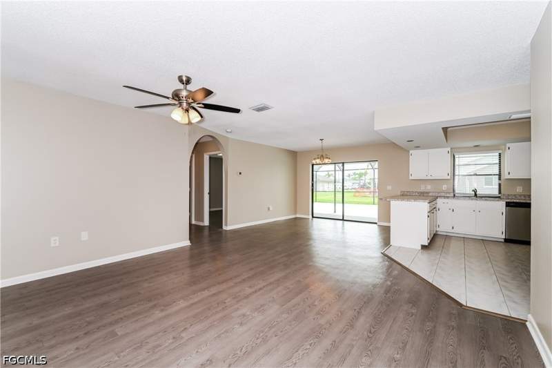 3 bedroom SingleFamilyResidence at 3411 SW 6th Pl, Cape Coral, Cape Coral — photo 2