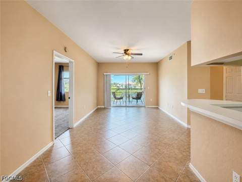 6490 Aragon Way 303, Fort Myers FL - photo 16 of 35