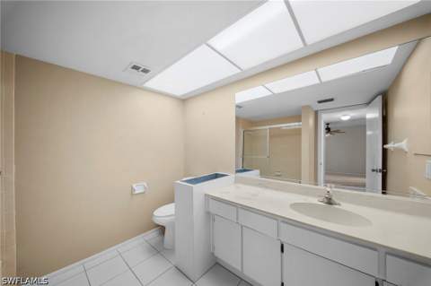 195 Cypress Way E 8, Naples FL - photo 22 of 37