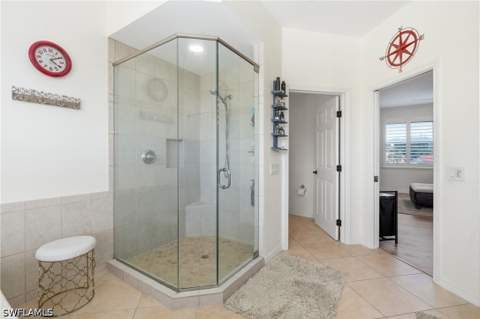 308 Wentworth Ct, Naples FL - photo 24 of 41