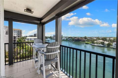 10482 Gulf Shore Dr 251, Naples FL - photo 17 of 46