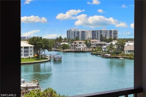 10482 Gulf Shore Dr 251, Naples FL - photo 20 of 46