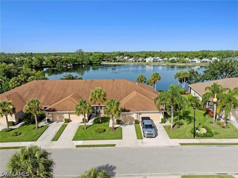 2 bedroom Attached at 21642 Portrush RUN, STONEYBROOK, Estero — photo 1