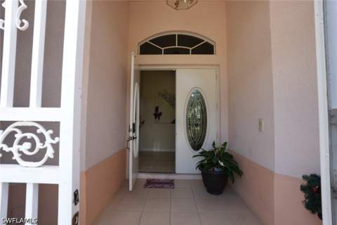 219 Columbus Ave, Lehigh Acres FL - photo 13 of 22