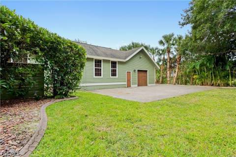 15010 Orange River Rd, Fort Myers FL - photo 14 of 50